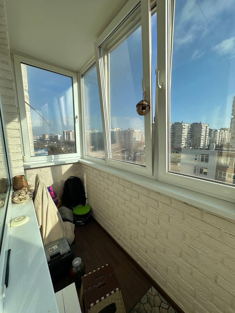 Фото №7: 2-комнатная квартира 53 м² - Краснодар, Западный внутригородской округ, мкр. Юбилейный, пр-кт Чекистов, 7/1