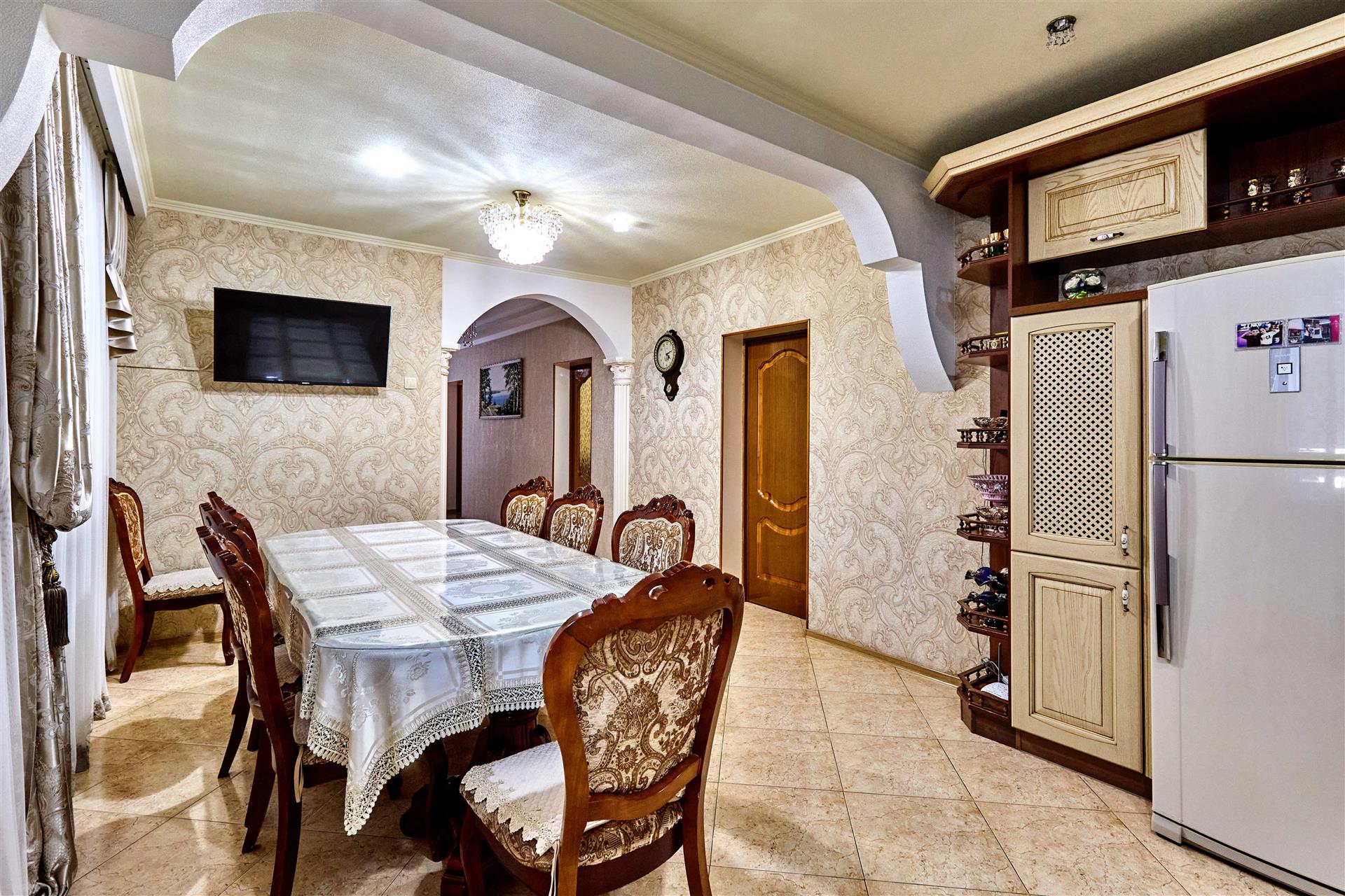 Фото №3: Дом 227 м² + 6 сот. - Краснодар, Прикубанский внутригородской округ, Калинино, мкр. Завод Радиоизмерительных Приборов, ул. им. Грабина В.Г., 23