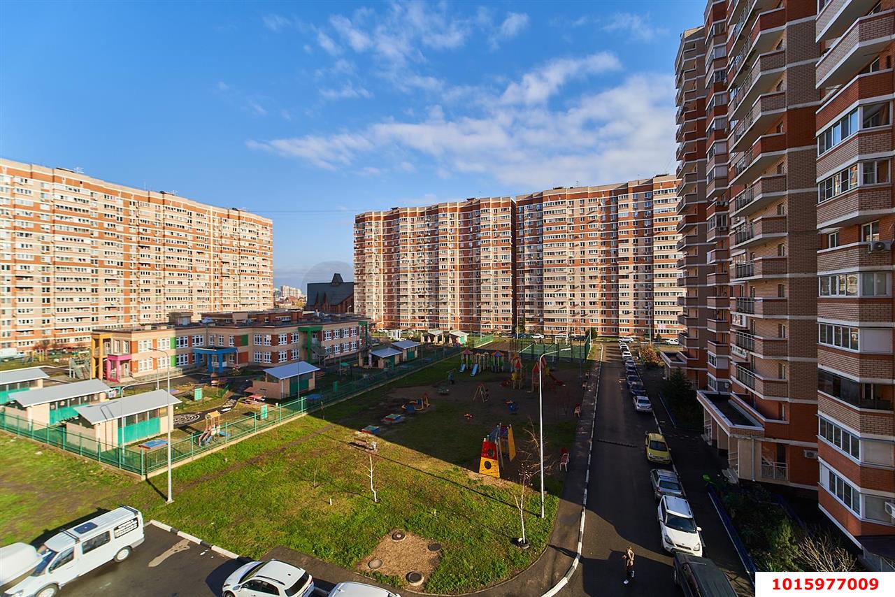 Фото №12: 3-комнатная квартира 76 м² - Краснодар, Западный внутригородской округ, Кожзавод, мкр. Военный городок № 1, ул. имени Калинина, 350/11