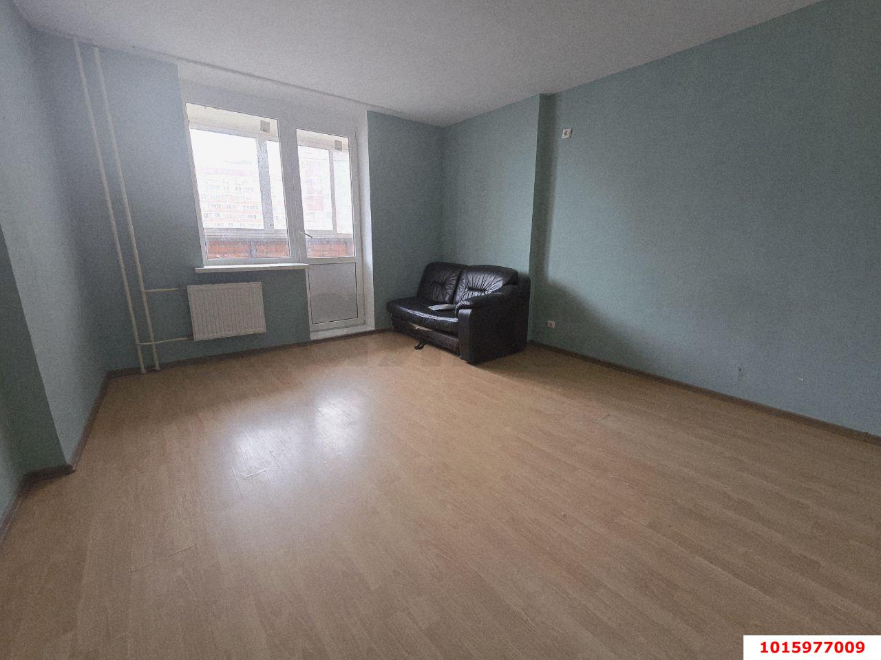 Фото №4: 3-комнатная квартира 76 м² - Краснодар, Западный внутригородской округ, Кожзавод, мкр. Военный городок № 1, ул. имени Калинина, 350/11