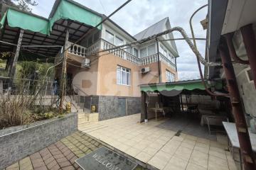 Фото №1: Дом 220 м² - Сочи, п. Лоо, пер. Разина, 55