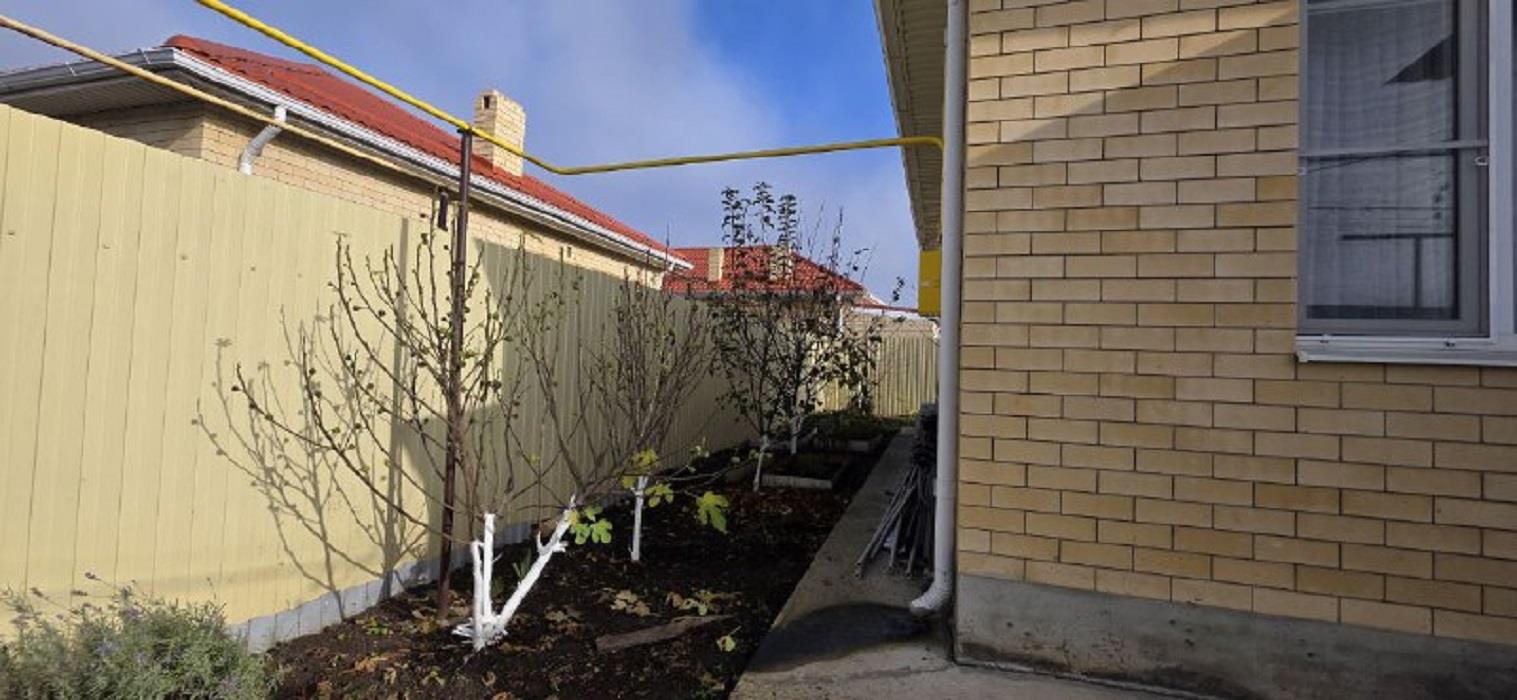 Фото №6: Дом 74 м² + 3 сот. - Южный, п. коттеджный  Знание, ул. Черноморская, 9