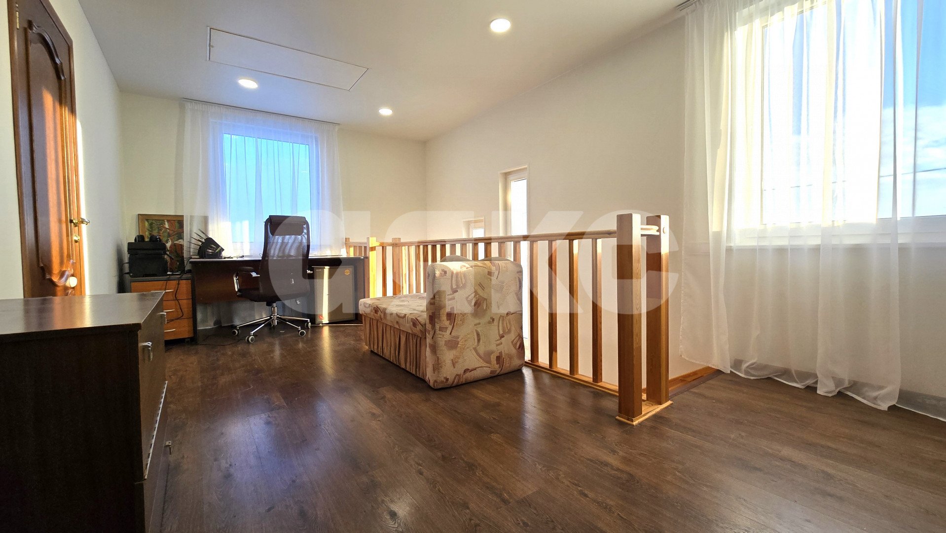 Фото №20: Дом 140 м² + 30 сот. - КП Золотая подкова, ул. Сиреневая