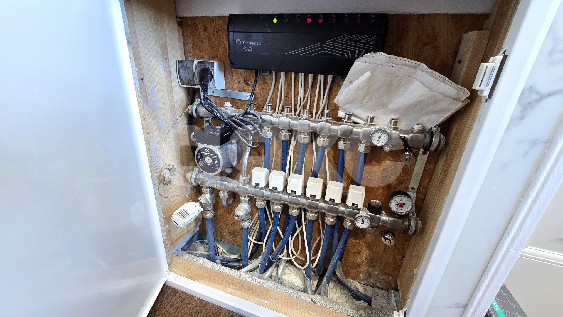 Фото №28: Дом 140 м² + 30 сот. - КП Золотая подкова, ул. Сиреневая