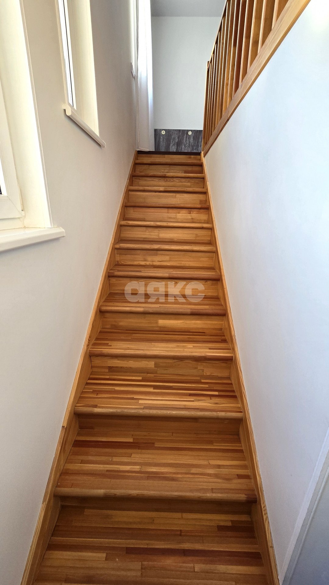 Фото №18: Дом 140 м² + 30 сот. - КП Золотая подкова, ул. Сиреневая