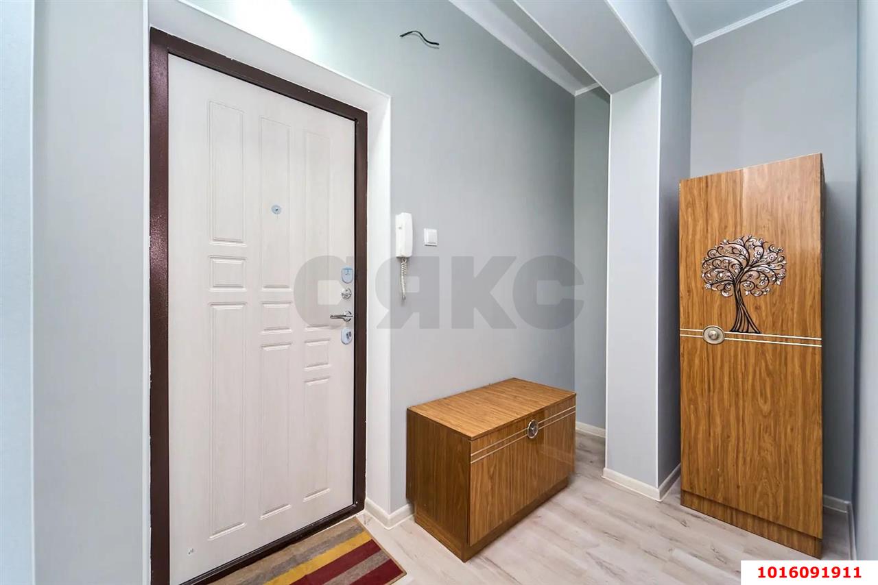 Фото №16: 1-комнатная квартира <span class="whitespace-nowrap">45 м²</span>, <span class="whitespace-nowrap">2/10 эт.</span> - Краснодар, Прикубанский внутригородской округ, мкр. Краевая Клиническая Больница, ул. Восточно-Кругликовская, 74