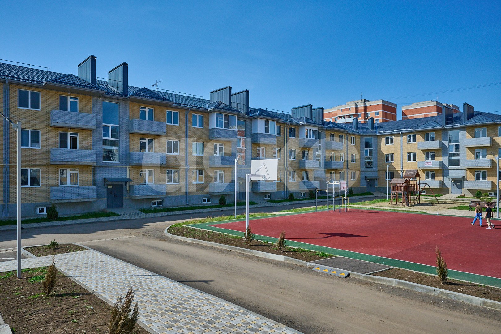 Фото №1: 2-комнатная квартира 79 м² - Кореновск, мкр. 10-й, ул. Таманская, 3к2