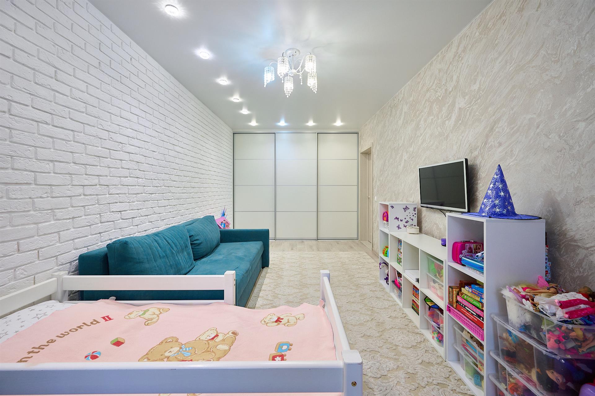 Фото №2: 2-комнатная квартира 66 м² - Краснодар, Прикубанский внутригородской округ, Завод Радиоизмерительных Приборов, имени Петра Метальникова, мкр. жилой комплекс Инсити, ул. Евгении Жигуленко, 11/2