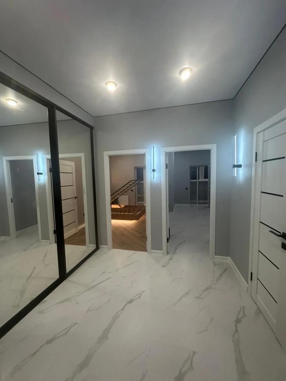 Фото №6: 1-комнатная квартира 53 м² - Краснодар, Центральный внутригородской округ, Дубинка, жилой комплекс Радонеж, мкр. Черёмушки, ул. Вишняковой, 1/23к1