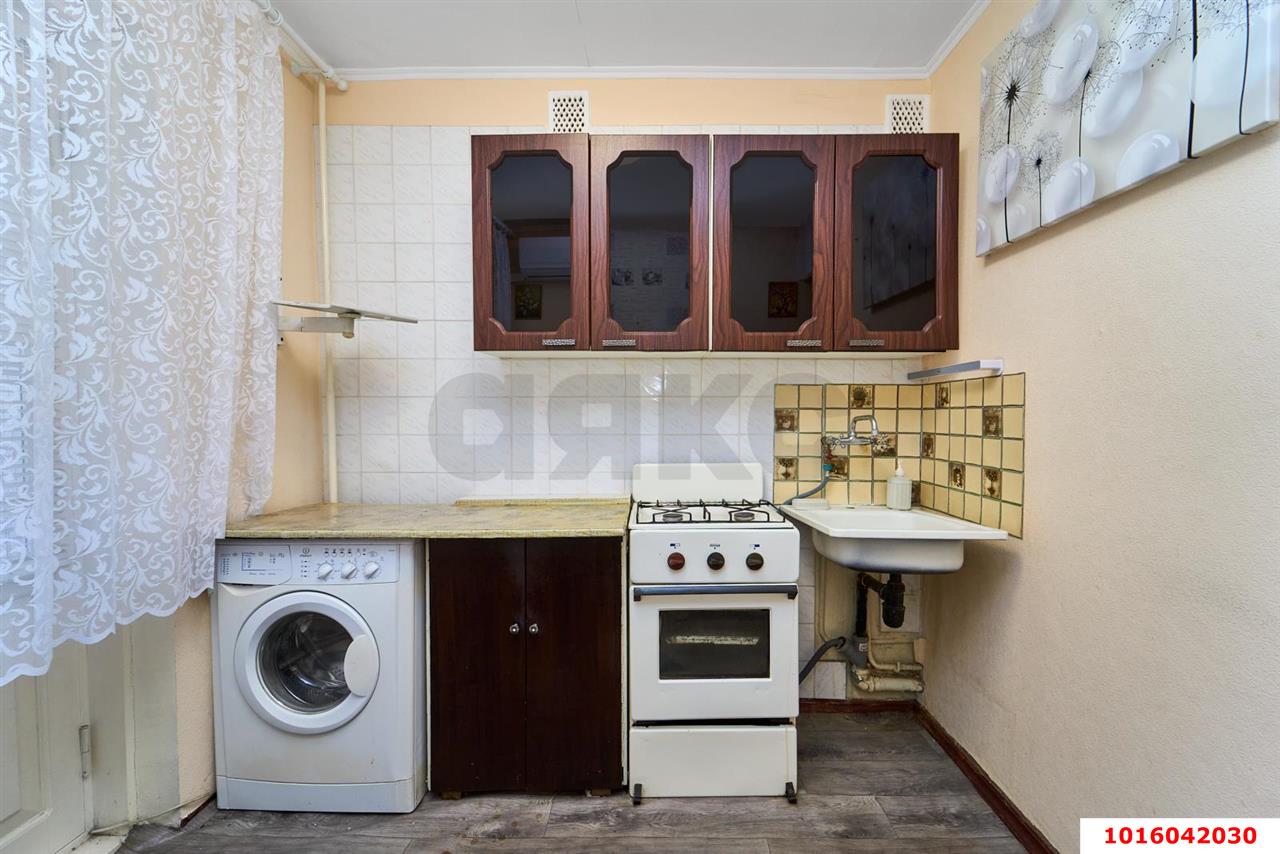 Фото №13: 1-комнатная квартира 34 м² - Краснодар, Центральный внутригородской округ, Западный внутригородской округ, Горгаз, мкр. Центральный, ул. Южная, 21