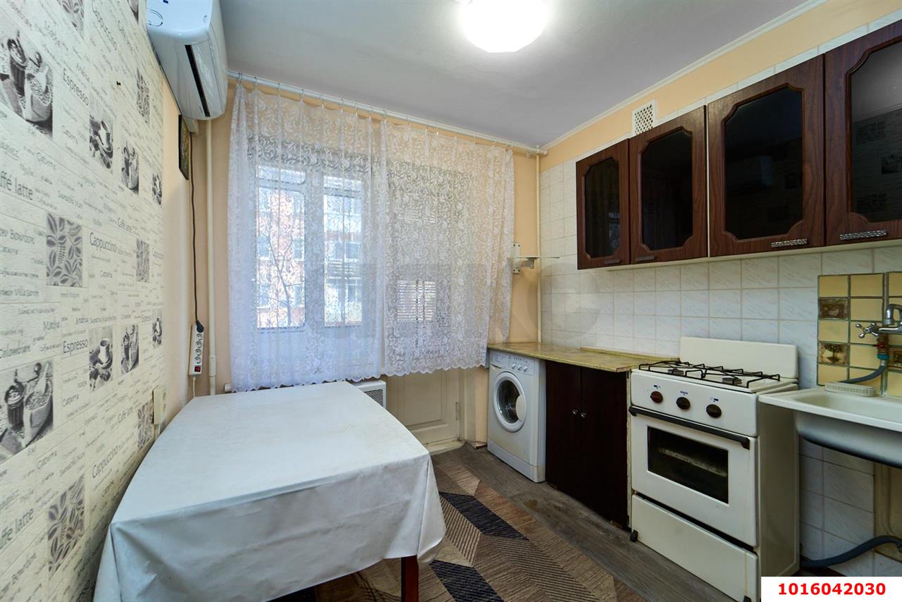 Фото №2: 1-комнатная квартира 34 м² - Краснодар, Центральный внутригородской округ, Западный внутригородской округ, Горгаз, мкр. Центральный, ул. Южная, 21