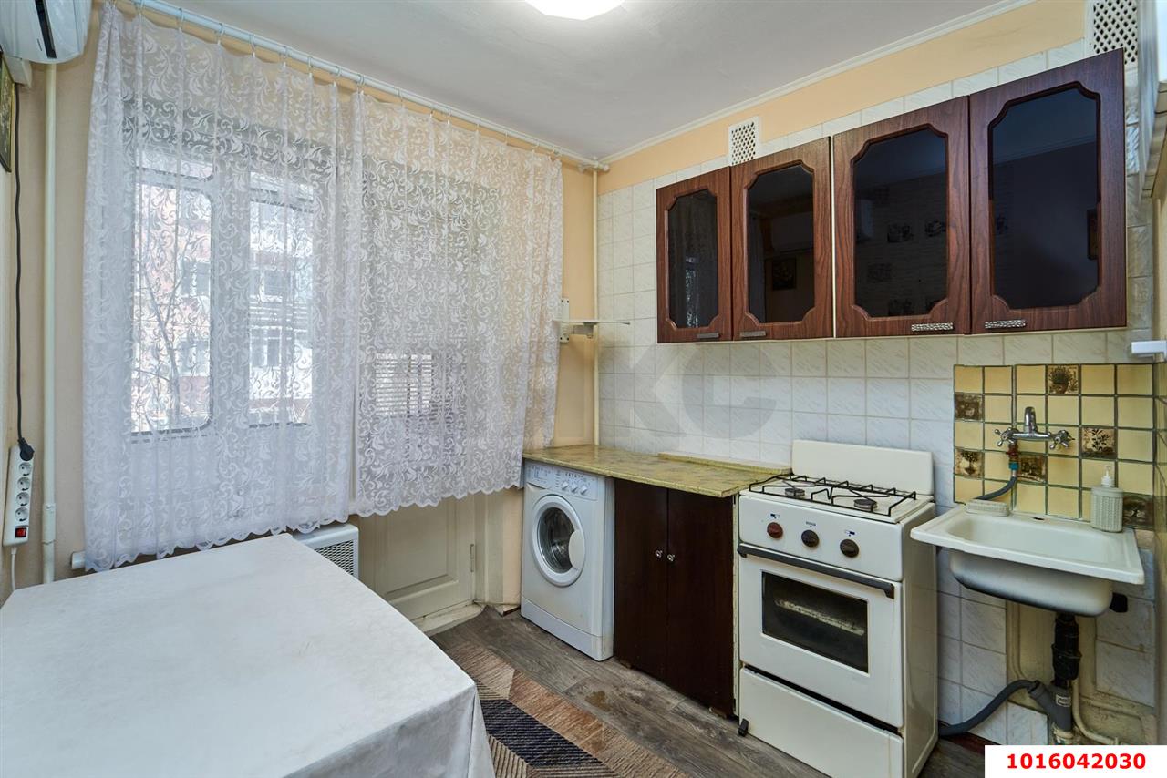 Фото №6: 1-комнатная квартира 34 м² - Краснодар, Центральный внутригородской округ, Западный внутригородской округ, Горгаз, мкр. Центральный, ул. Южная, 21