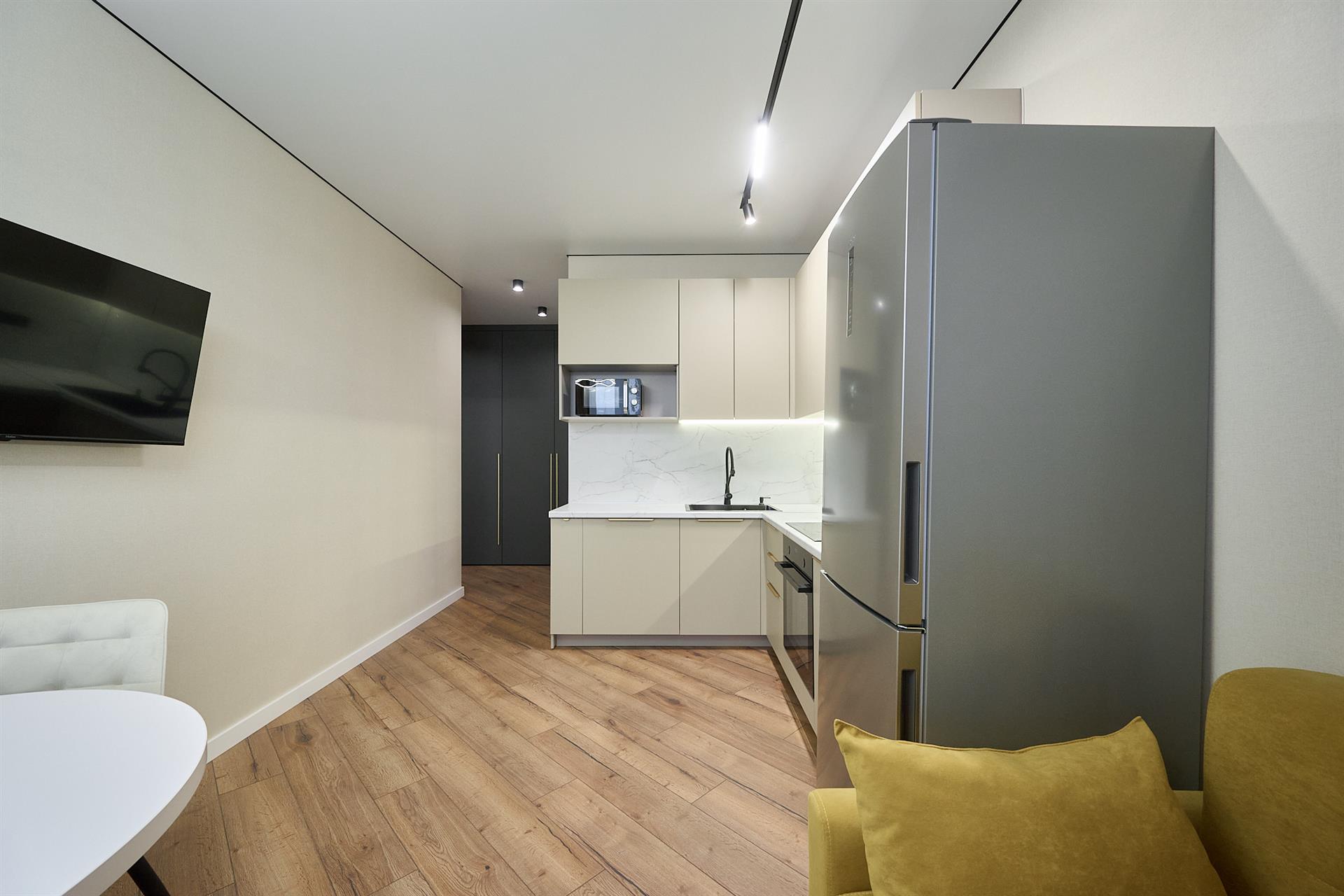 Фото №4: 1-комнатная квартира 40 м² - Краснодар, Карасунский внутригородской округ, Хлопчато-бумажный Комбинат, мкр. жилой комплекс Фамилия, ул. Старокубанская, 124