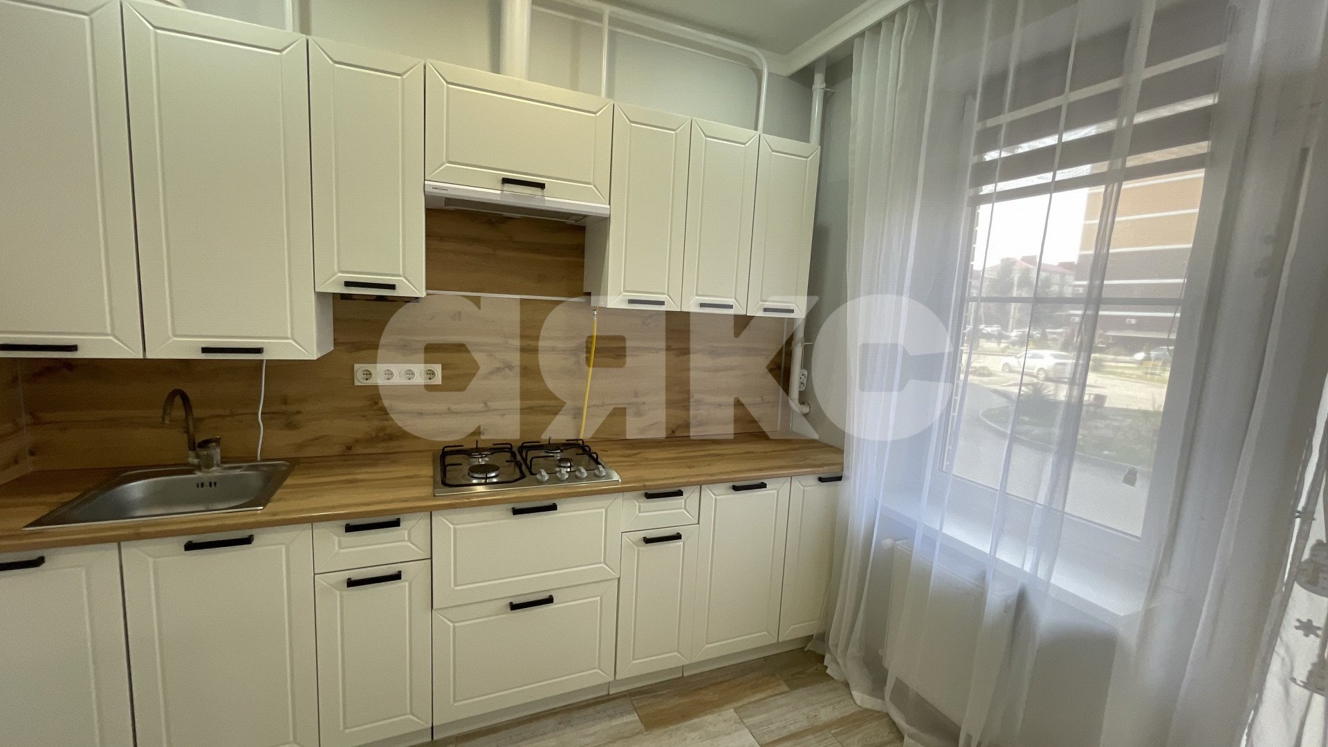 Фото №3: 1-комнатная квартира 35 м² - Горячий Ключ, Администрация, жилой комплекс Комфорт, Администрация, мкр. жилой комплекс Комфорт, ул. Ленина, 203М