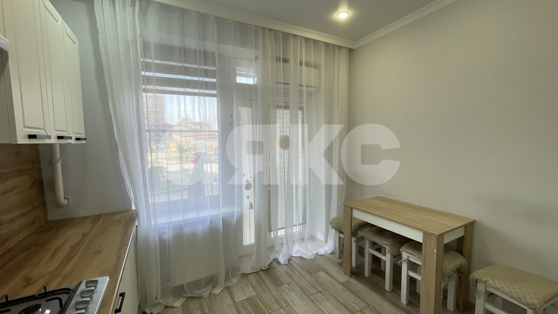 Фото №4: 1-комнатная квартира 35 м² - Горячий Ключ, Администрация, жилой комплекс Комфорт, Администрация, мкр. жилой комплекс Комфорт, ул. Ленина, 203М