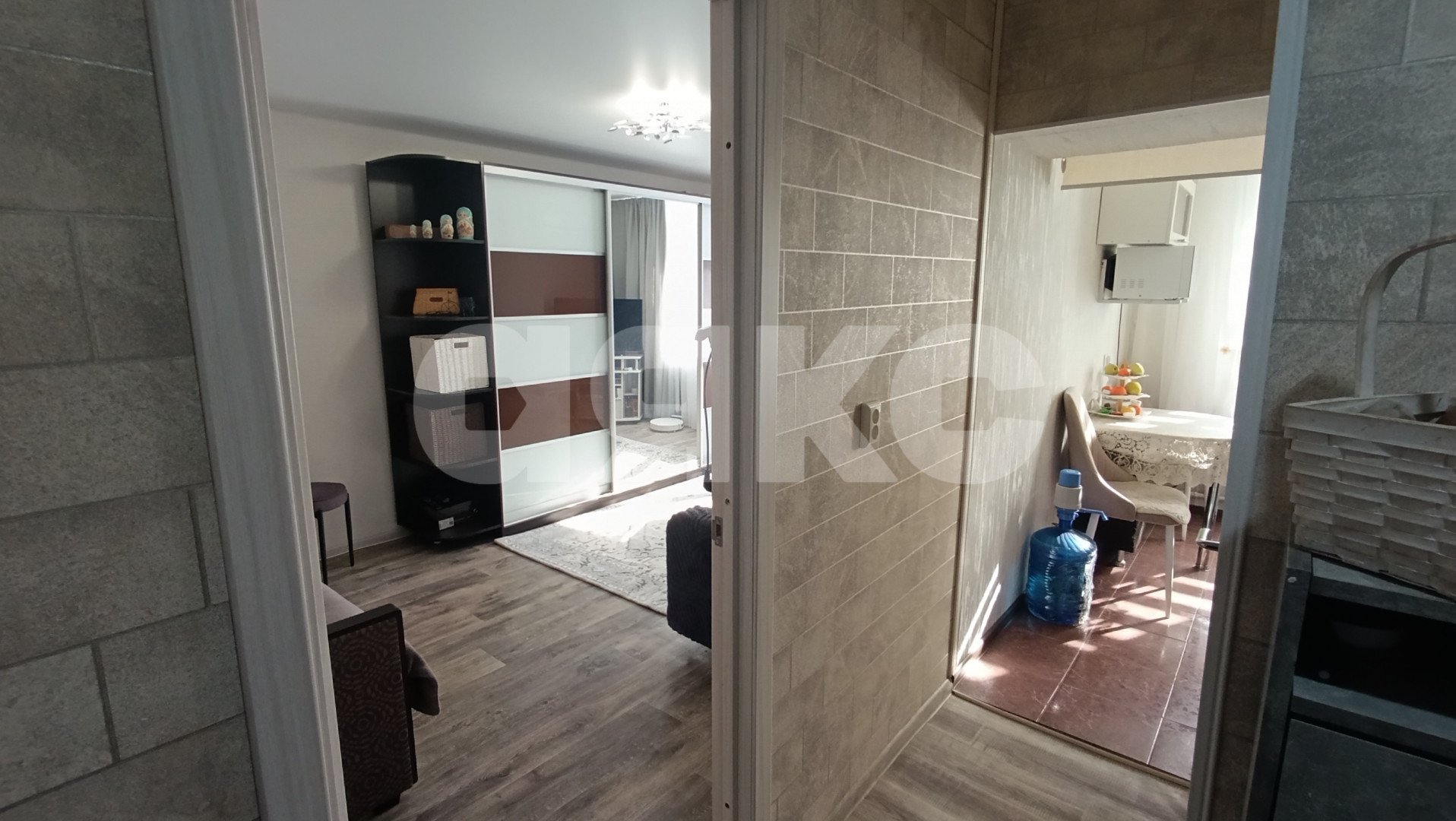 Фото №3: 1-комнатная квартира 28 м² - Горячий Ключ, Администрация, мкр. Администрация, ул. Кириченко, 11