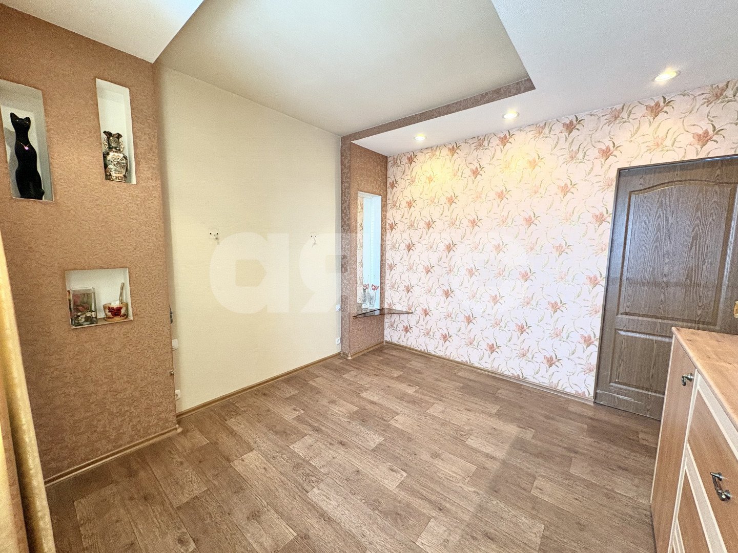 Фото №12: 3-комнатная квартира 65 м² - Нижнекамск, мкр. 30-й, ул. Баки Урманче, 9