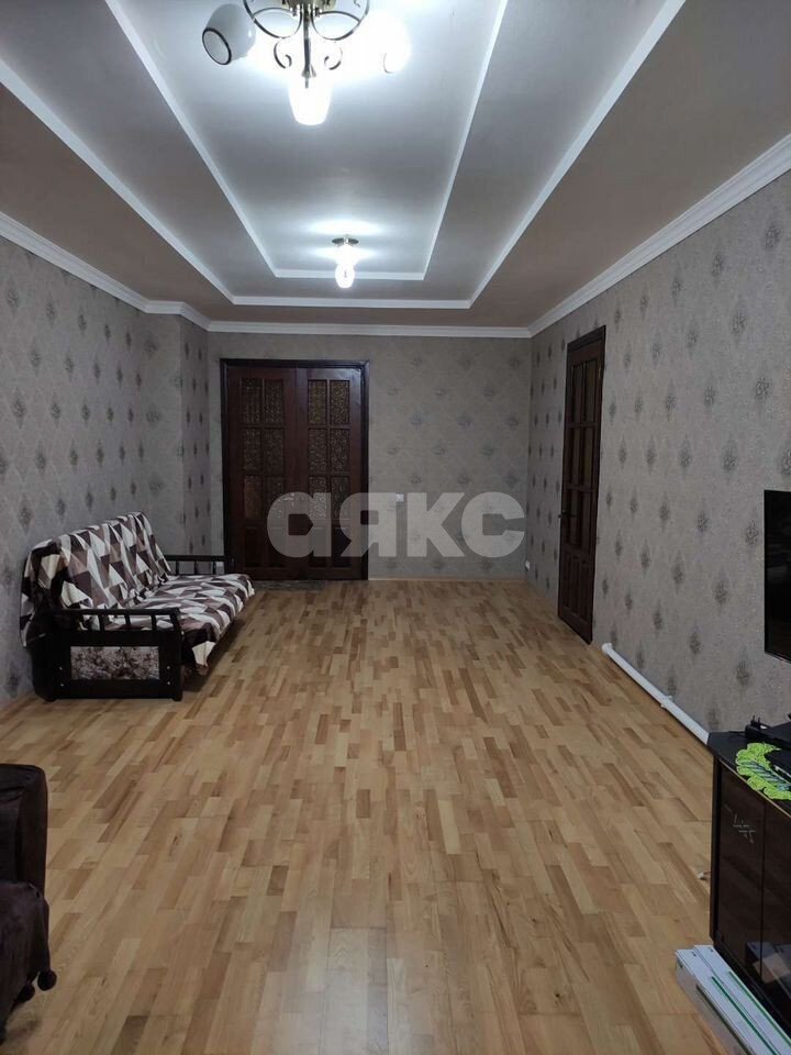 Фото №2: Дом 262 м² + 11.84 сот. - Горячий Ключ, мкр. Городская Больница, ул. Космонавтов