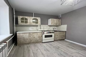 Фото №2: 2-комнатная квартира 47 м² - Мариуполь, мкр. Азовский, ул. 130-й Таганрогской Дивизии