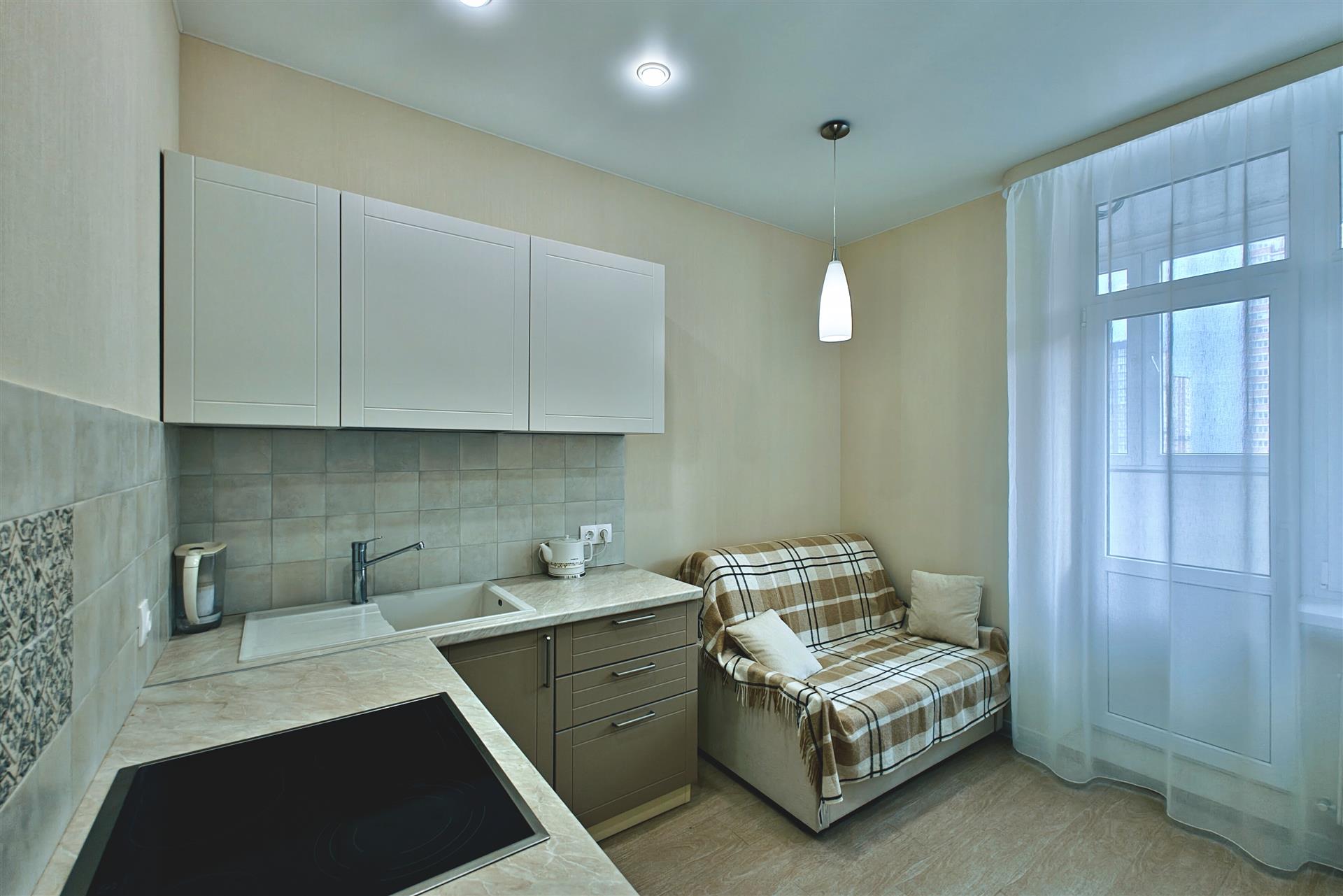 Фото №1: 1-комнатная квартира 40 м² - Краснодар, Прикубанский внутригородской округ, ЖК Губернский, мкр. 3-й квартал, ул. имени Героя Николая Шевелёва