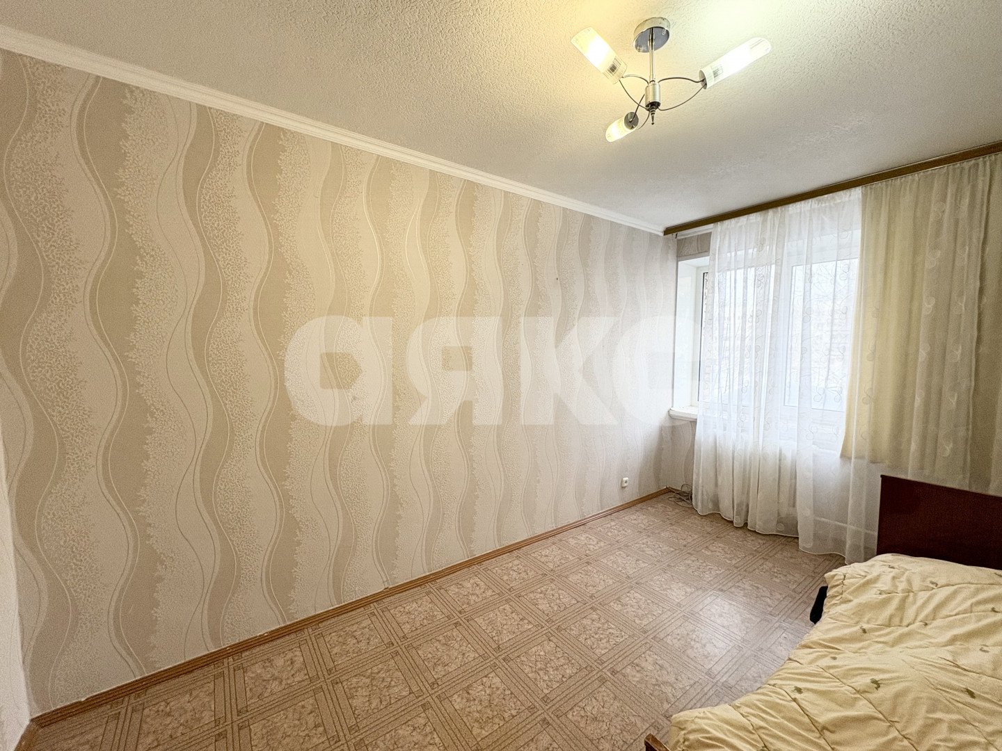 Фото №8: 3-комнатная квартира 58 м² - Нижнекамск, 20-й, мкр. 20-й, ул. Бызова, 3