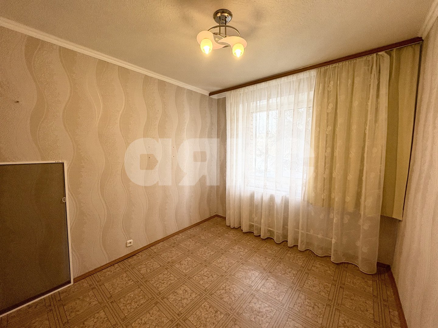 Фото №11: 3-комнатная квартира 58 м² - Нижнекамск, 20-й, мкр. 20-й, ул. Бызова, 3