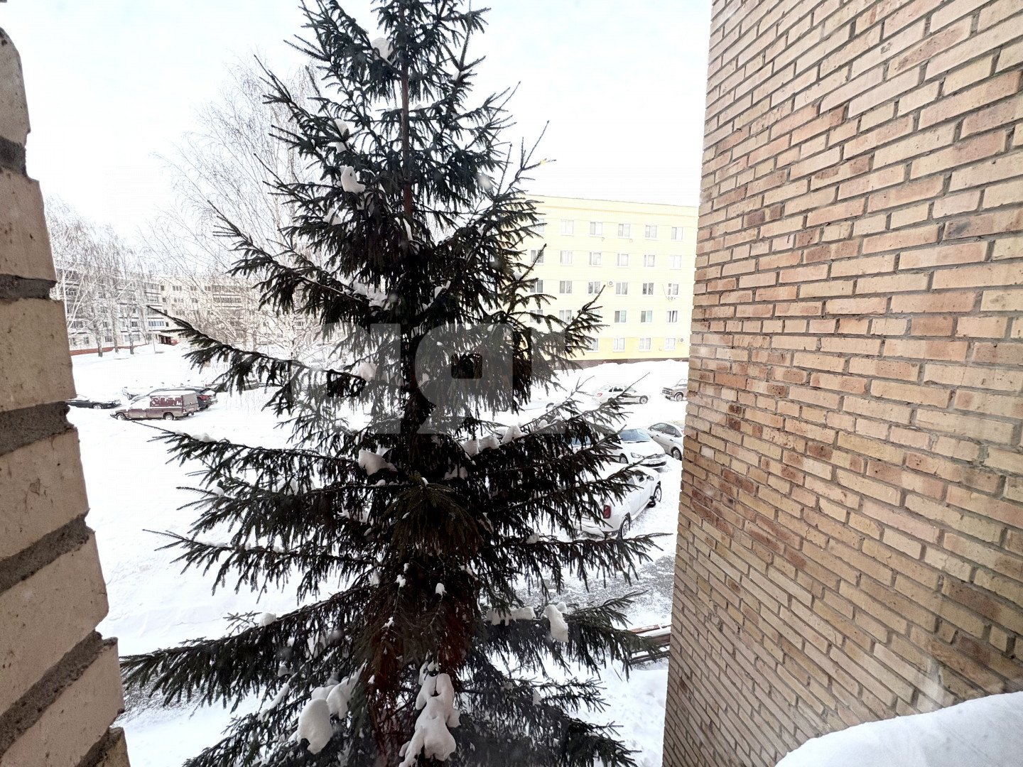 Фото №21: 3-комнатная квартира 58 м² - Нижнекамск, 20-й, мкр. 20-й, ул. Бызова, 3