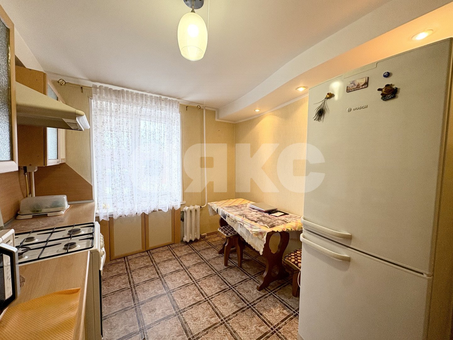 Фото №4: 3-комнатная квартира 58 м² - Нижнекамск, 20-й, мкр. 20-й, ул. Бызова, 3