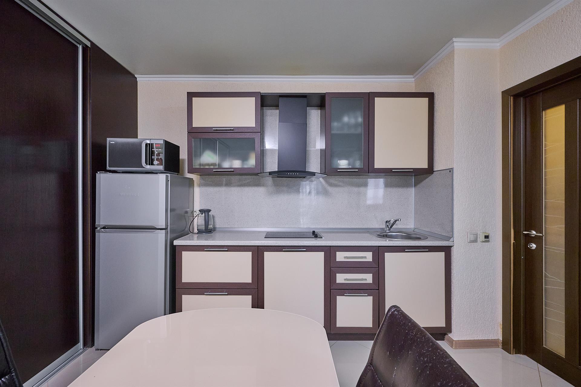 Фото №7: 1-комнатная квартира 40 м² - Краснодар, Центральный внутригородской округ, Западный внутригородской округ, мкр. Центральный, ул. Октябрьская, 74