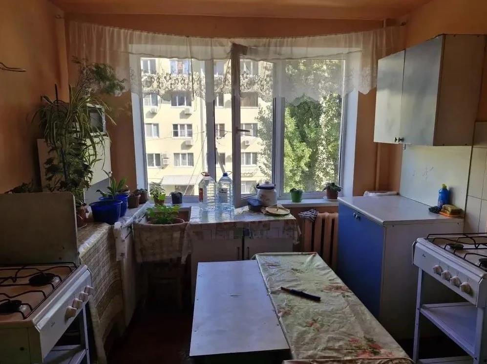 Фото №1: Комната 13 м² - Краснодар, Прикубанский внутригородской округ, мкр. Завод Измерительных Приборов, ул. Зиповская, 25