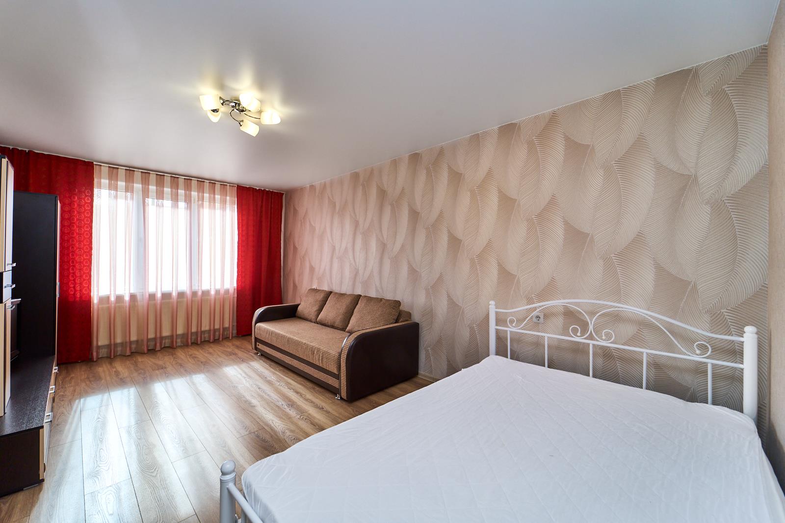 Фото №1: 1-комнатная квартира 40 м² - Краснодар, Отделение № 1 совхоза Солнечный, Фестивальный, мкр. Прикубанский внутригородской округ, ул. Атарбекова, 5/1