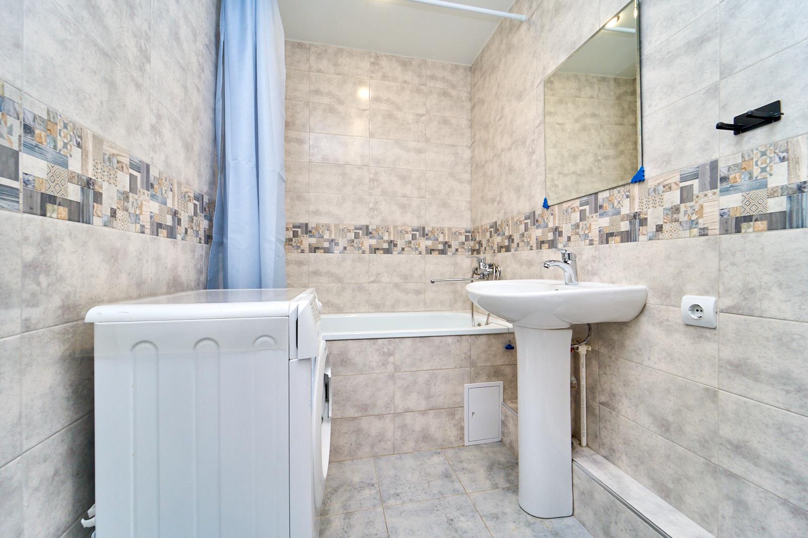 Фото №11: 1-комнатная квартира 40 м² - Краснодар, Отделение № 1 совхоза Солнечный, Фестивальный, мкр. Прикубанский внутригородской округ, ул. Атарбекова, 5/1