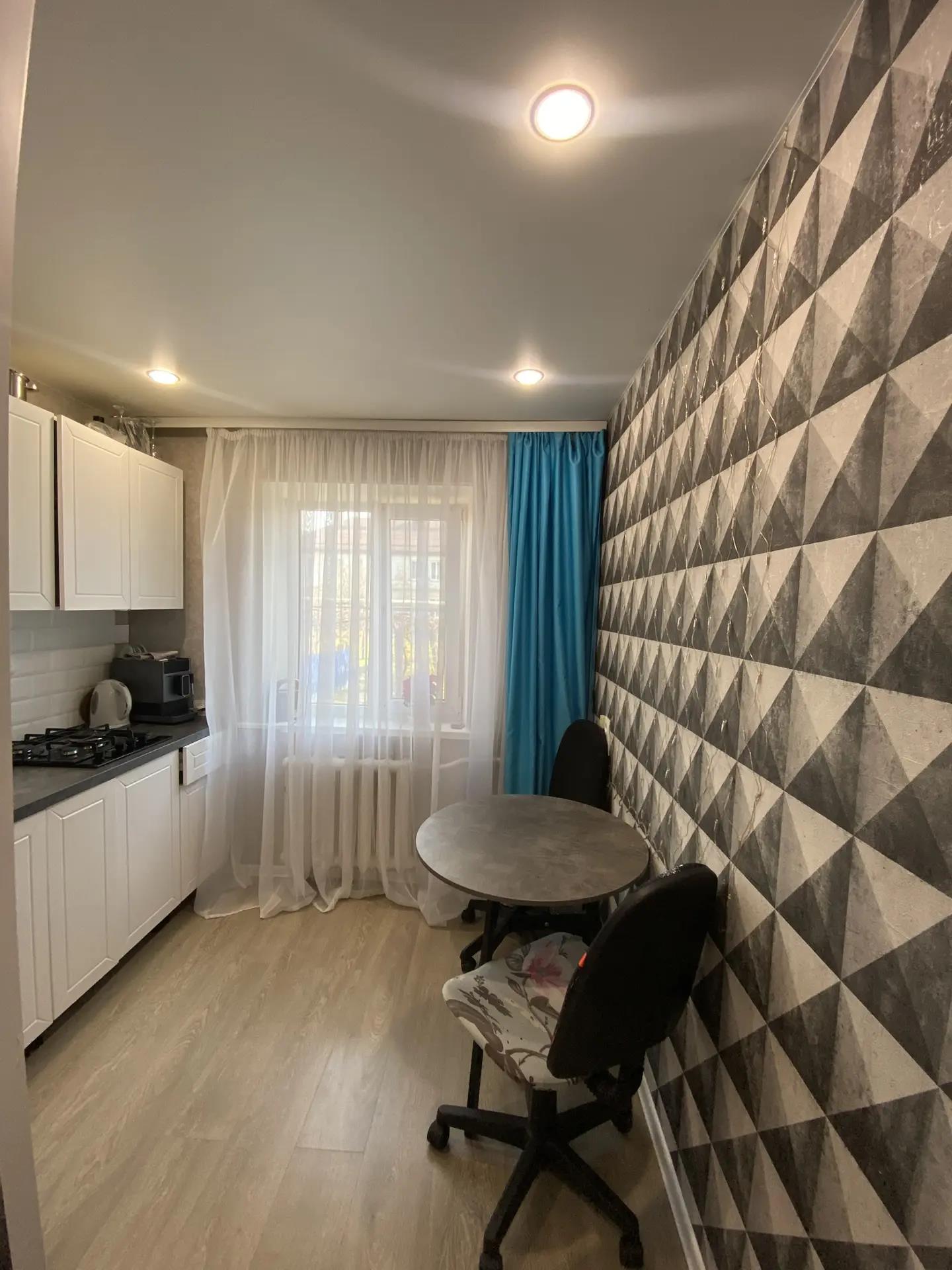 Фото №3: 2-комнатная квартира 43 м² - Краснодар, Прикубанский внутригородской округ, ж/м Учхоз Кубань, ул. Красная, 8