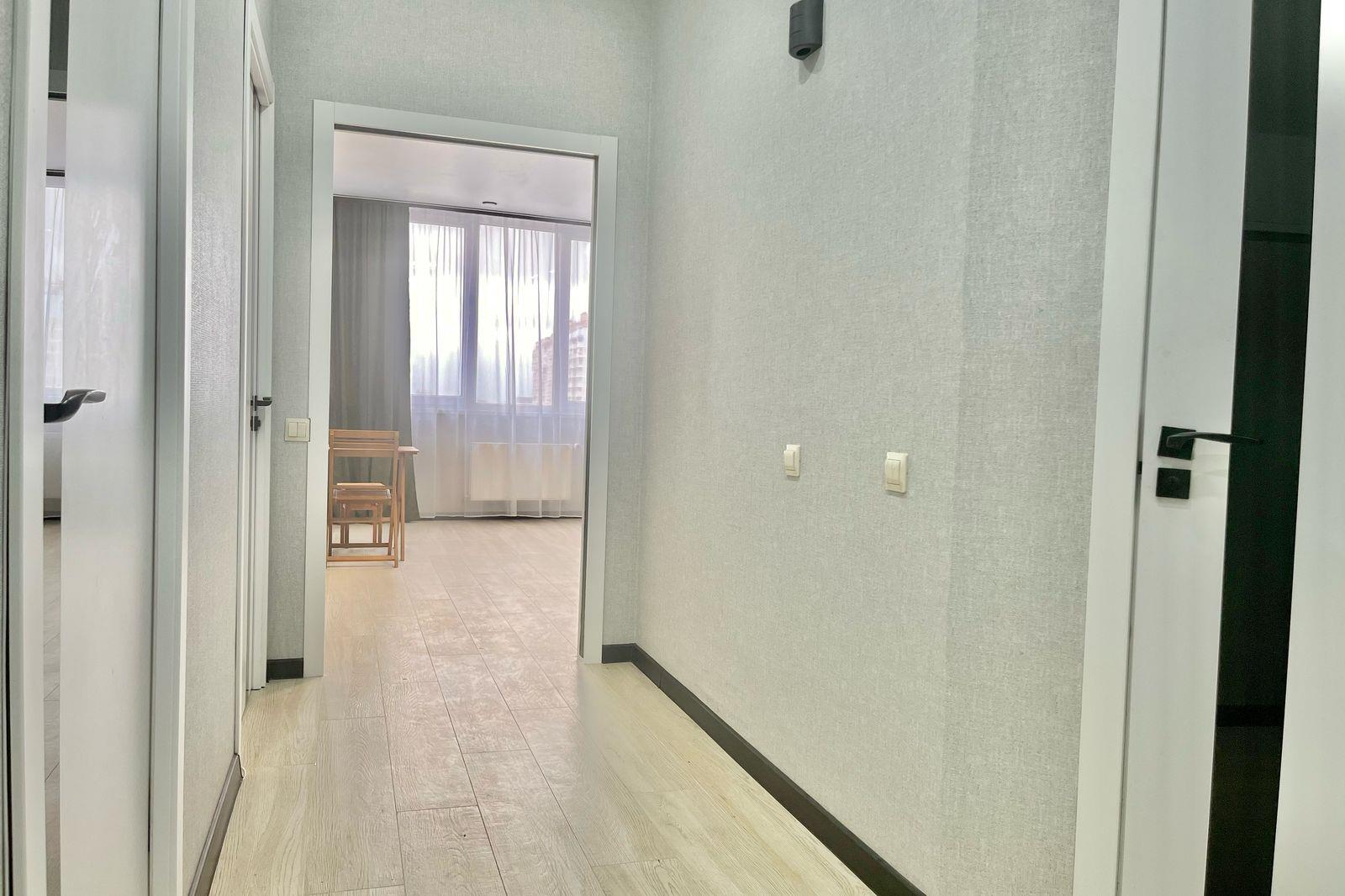 Фото №6: 2-комнатная квартира 56 м² - Краснодар, Прикубанский внутригородской округ, Завод Радиоизмерительных Приборов, жилой комплекс Лучший, мкр. имени Петра Метальникова, ул. Петра Метальникова, 38