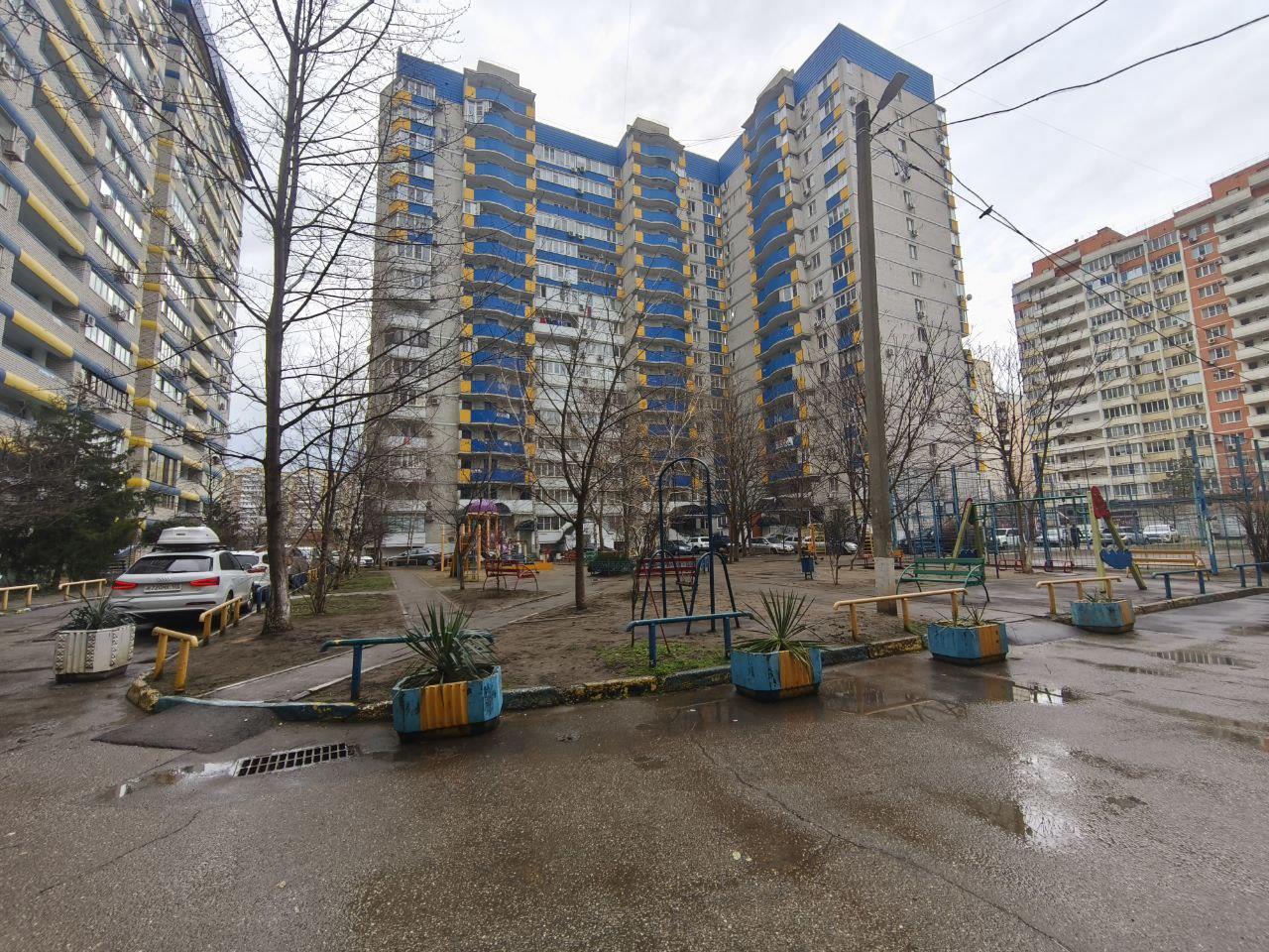 Фото №4: 1-комнатная квартира 47 м² - Краснодар, Юбилейный, мкр. Западный внутригородской округ, пр-кт Чекистов, 42