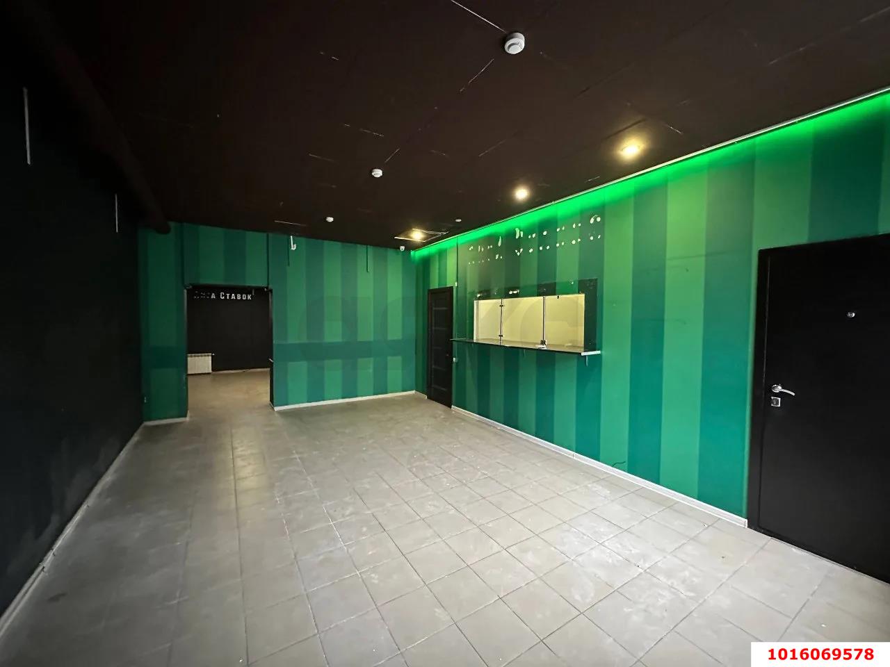 Фото №2: Коммерция 80 м² - Краснодар, Прикубанский внутригородской округ, мкр. 40 лет Победы, ул. имени 40-летия Победы, 144/4литА