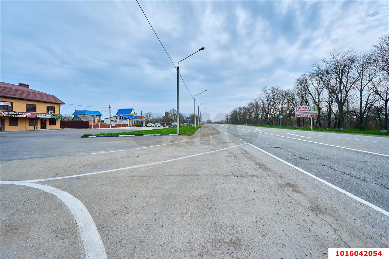 Фото №3: Коммерция 450 м² - Ивановская, ул. Рыночная, 53