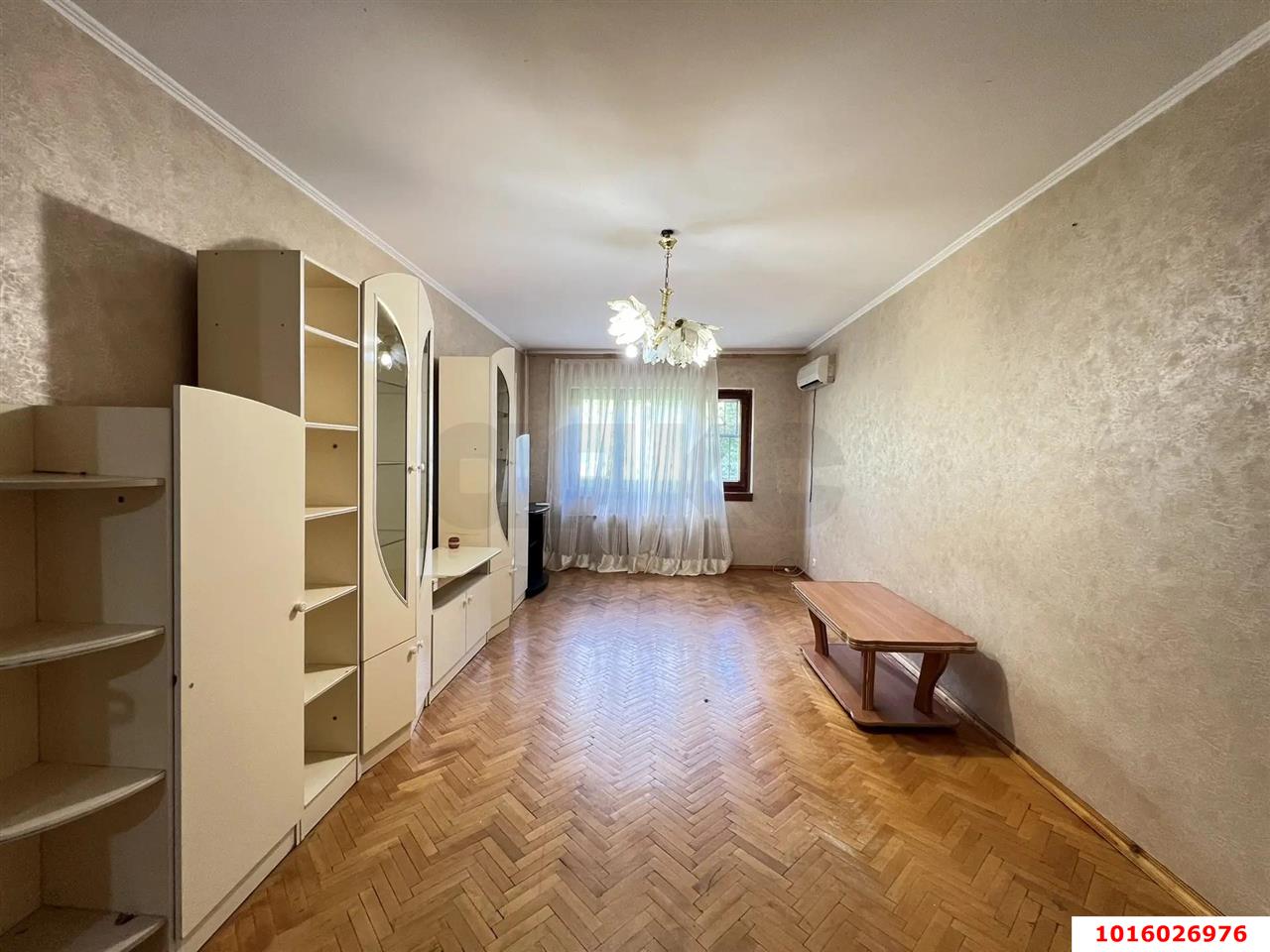 Фото №6: 2-комнатная квартира <span class="whitespace-nowrap">54 м²</span>, <span class="whitespace-nowrap">1/9 эт.</span> - Краснодар, Прикубанский внутригородской округ, мкр. имени Маршала Жукова, ул. Кореновская, 45