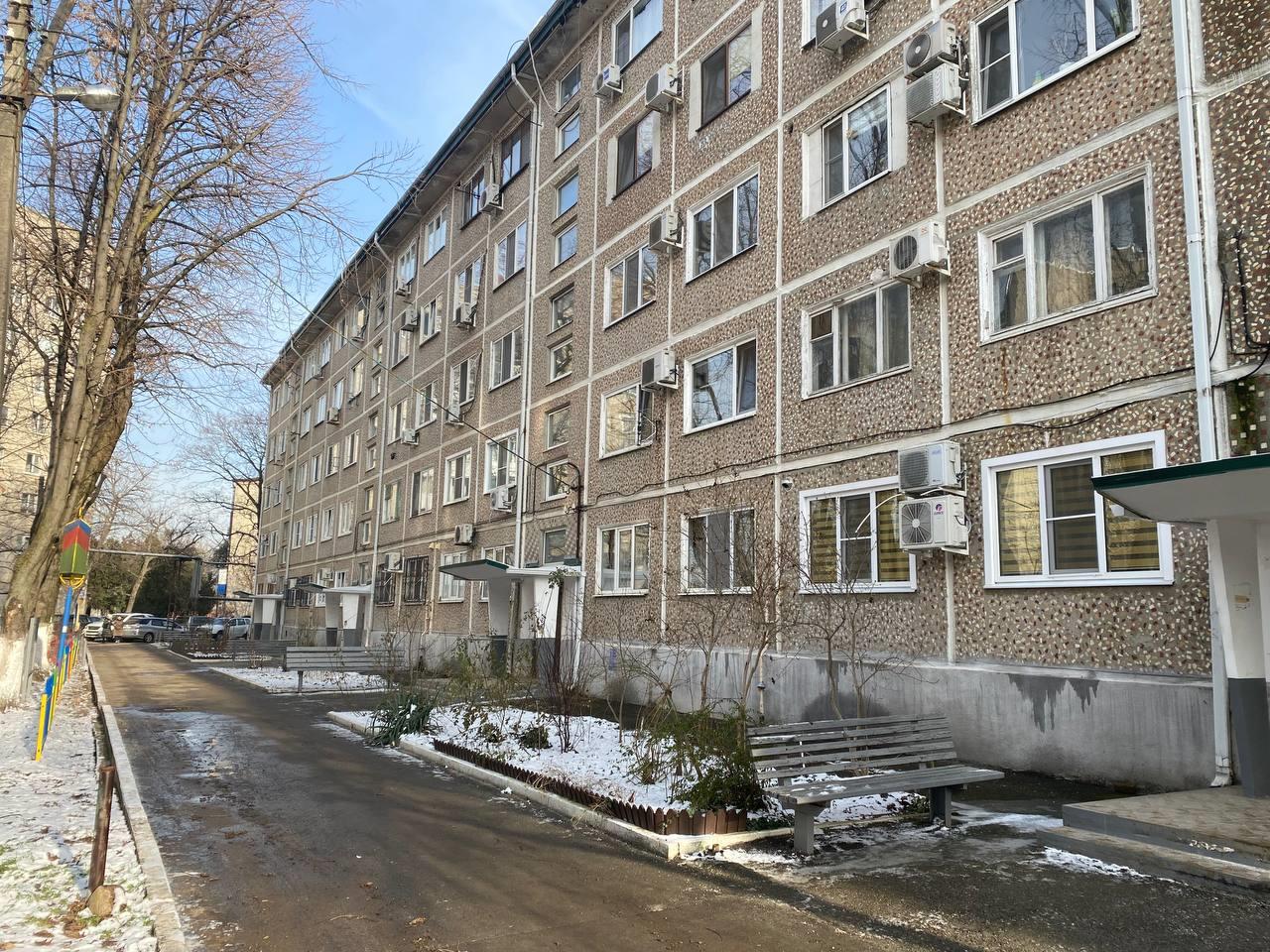 Фото №11: 2-комнатная квартира 43 м² - Краснодар, Карасунский внутригородской округ, Центральный внутригородской округ, мкр. Черёмушки, ул. Селезнёва, 80