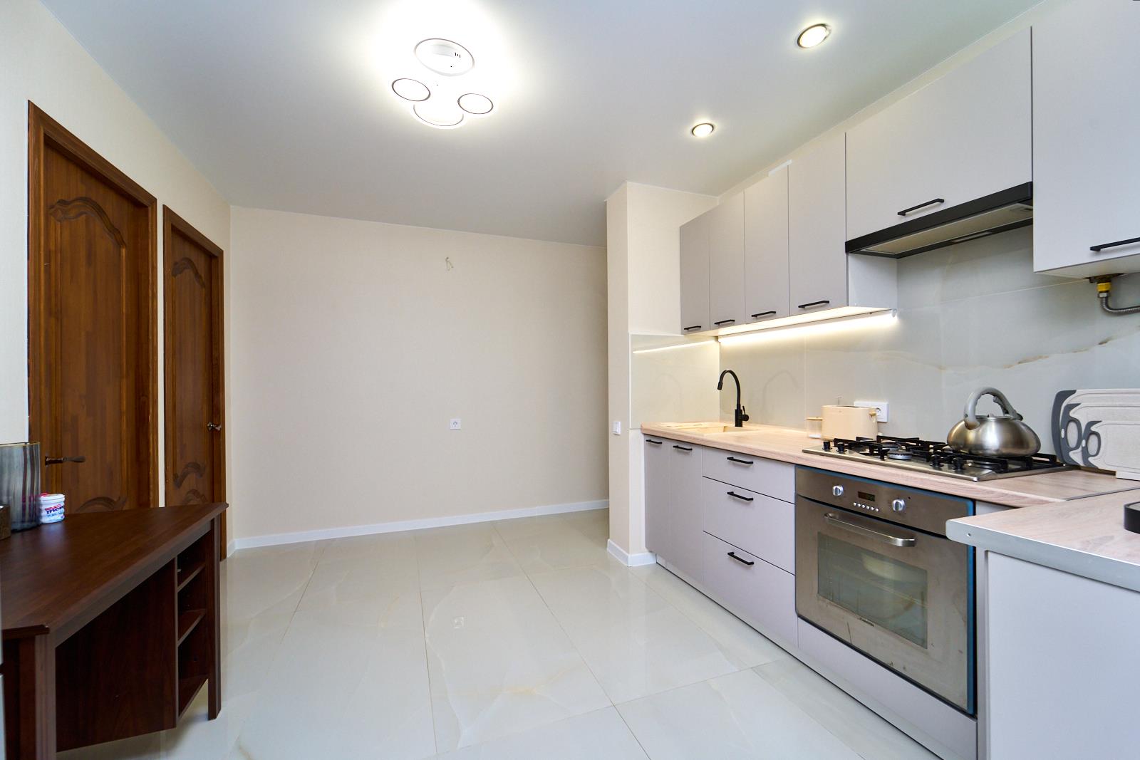 Фото №2: 3-комнатная квартира 72 м² - Краснодар, Центральный внутригородской округ, мкр. Центральный, ул. Железнодорожная, 23