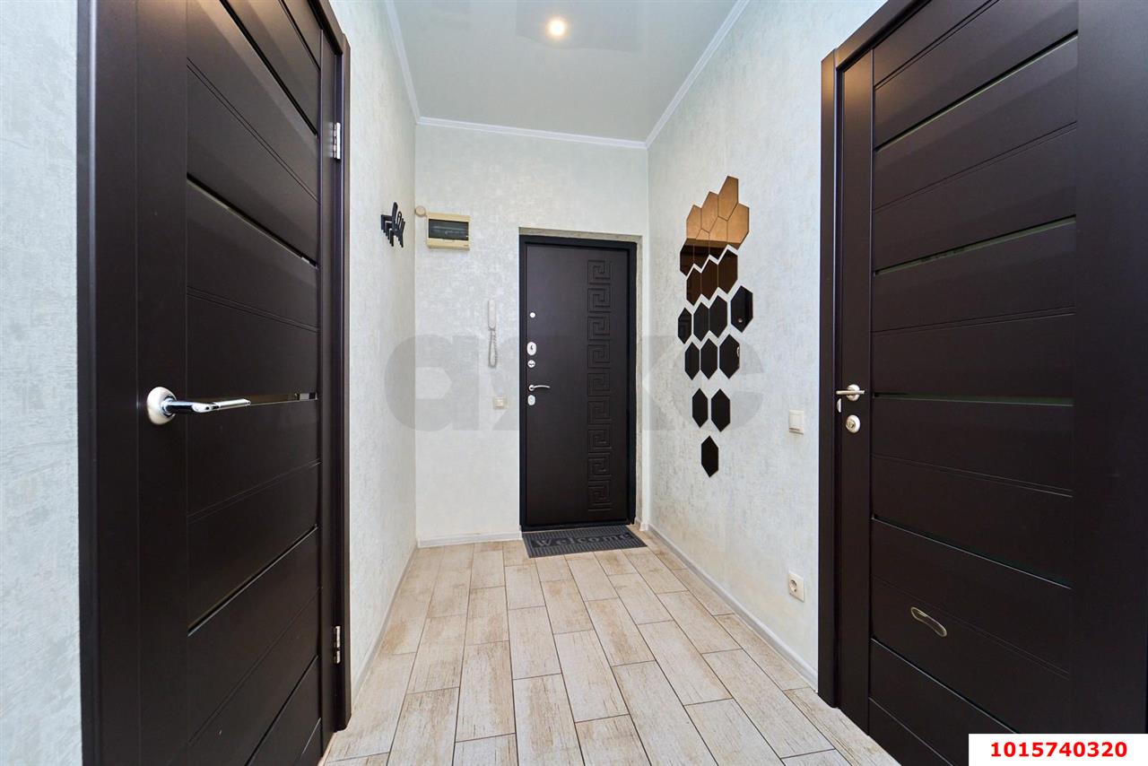 Фото №8: 1-комнатная квартира 40 м² - Краснодар, Прикубанский внутригородской округ, Завод Радиоизмерительных Приборов, Калинино, мкр. квартал Народный, пер. Ленинский, 20/1к9