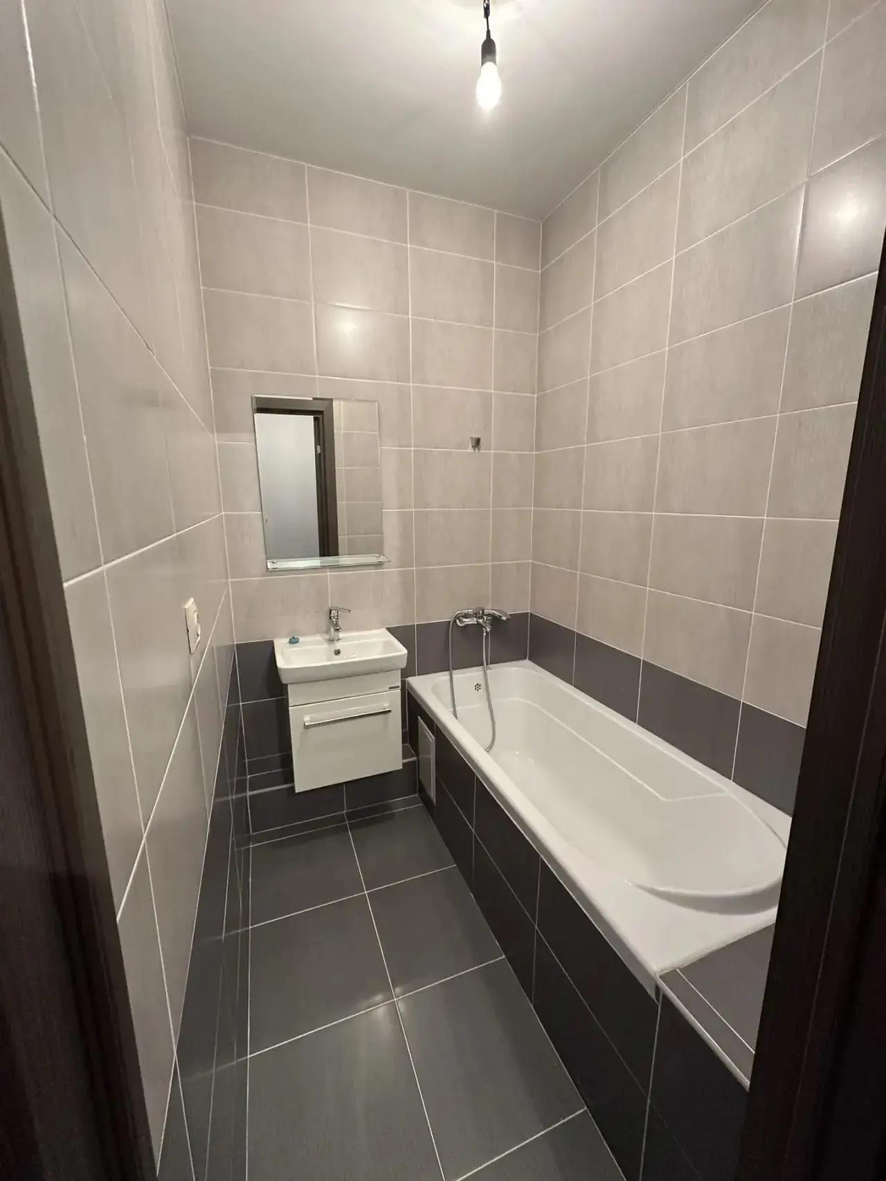 Фото №14: 2-комнатная квартира 56 м² - Краснодар, Прикубанский внутригородской округ, мкр. Завод Измерительных Приборов, ул. Карякина, 5к2