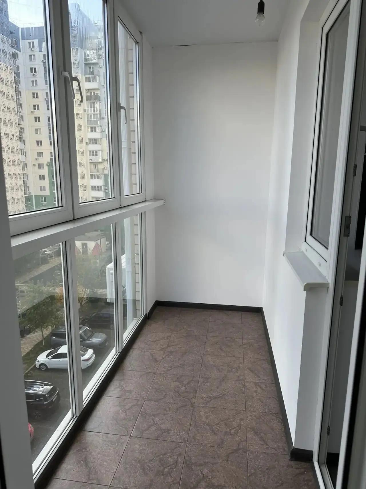 Фото №15: 2-комнатная квартира 56 м² - Краснодар, Прикубанский внутригородской округ, мкр. Завод Измерительных Приборов, ул. Карякина, 5к2