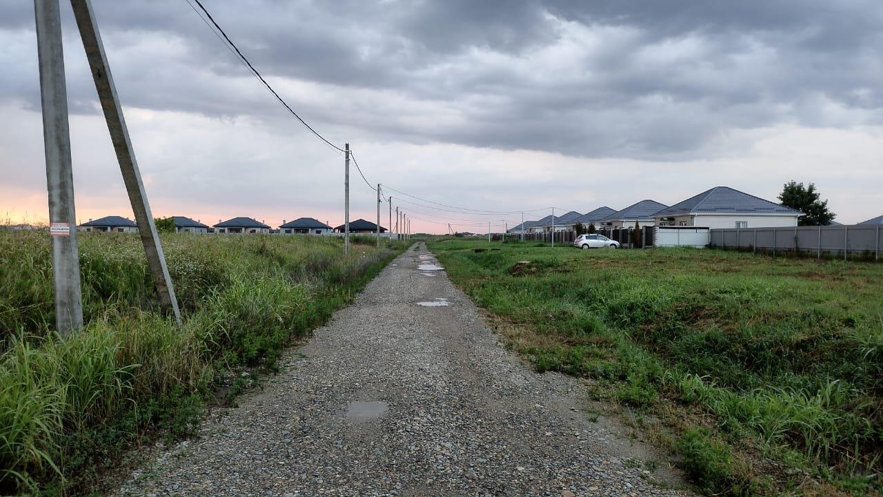 Фото №3: Земельный участок 10.56 сот. - Южный, мкр. Олимпийский, пр-кт Олимпийский, 70