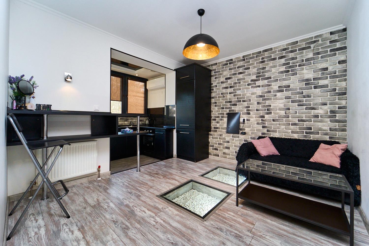 Фото №1: 1-комнатная квартира 38 м² - Краснодар, Прикубанский внутригородской округ, Солнечный, мкр. Фестивальный, ул. Скрябина, 2