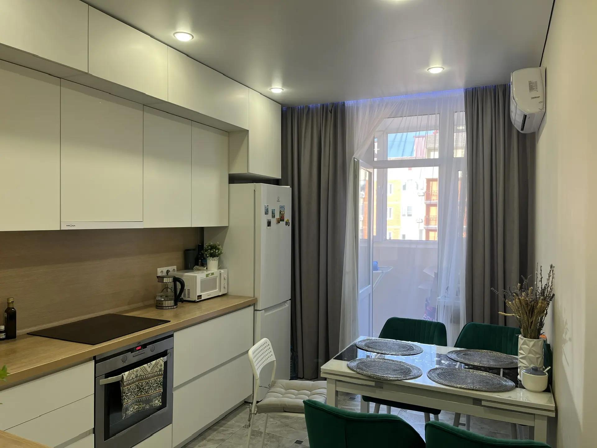 Фото №6: 2-комнатная квартира 63 м² - Краснодар, 4-й квартал, Прикубанский внутригородской округ, мкр. Губернский, ул. имени Героя Николая Шевелёва, 5