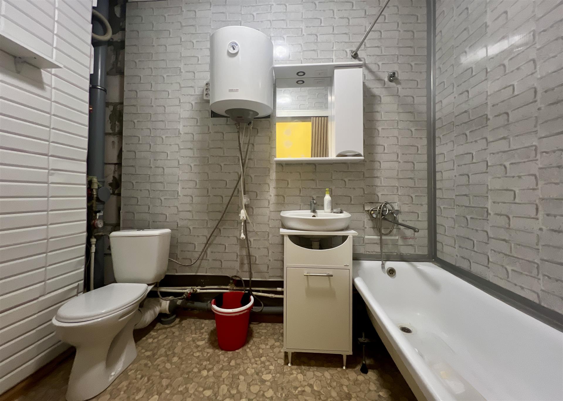 Фото №4: 1-комнатная квартира 32 м² - Краснодар, ЖК Выше, жилой комплекс Выше, имени Петра Метальникова, Прикубанский внутригородской округ, мкр. Завод Радиоизмерительных Приборов, ул. Евгении Жигуленко, 25к2