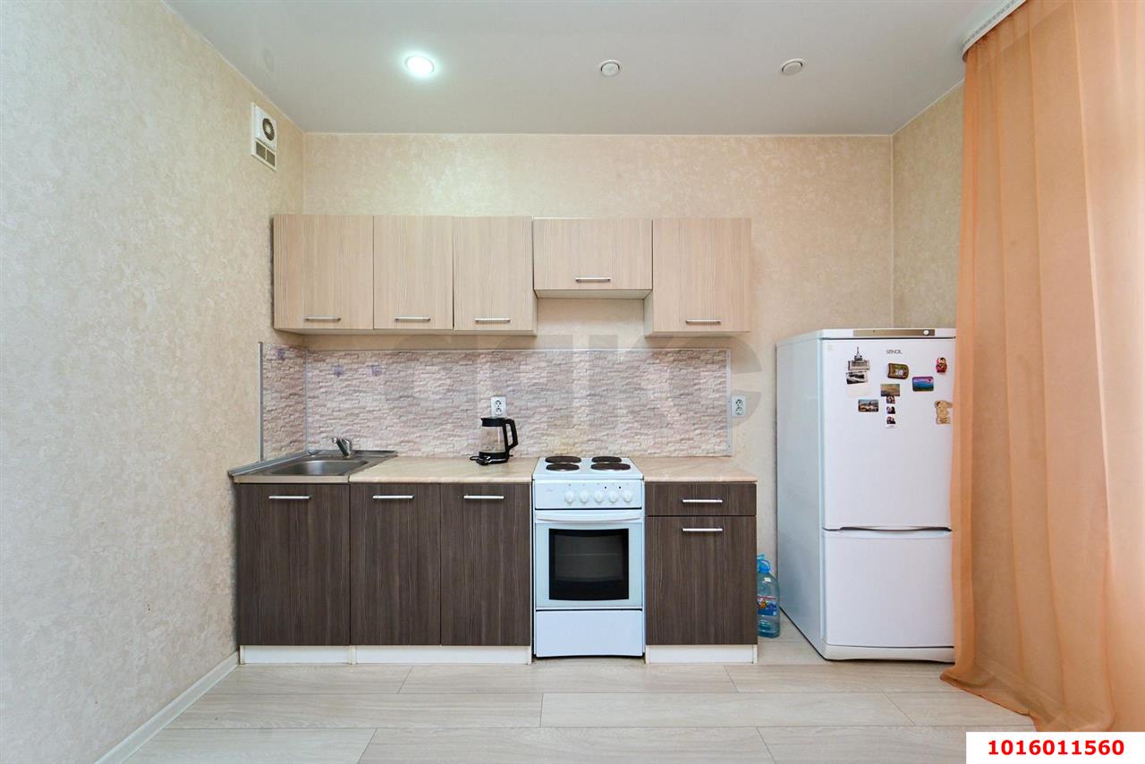 Фото №6: 1-комнатная квартира 38 м² - Краснодар, Прикубанский внутригородской округ, мкр. Губернский, ул. им. Героя Яцкова И.В., 9к3