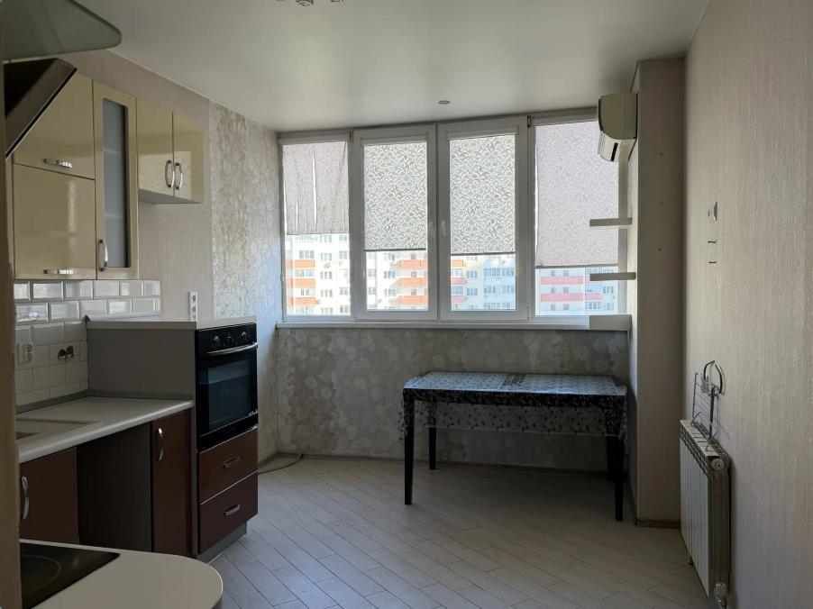 Фото №8: 2-комнатная квартира 60 м² - Краснодар, Карасунский внутригородской округ, мкр. Почтовый, пр-кт имени писателя Знаменского, 14