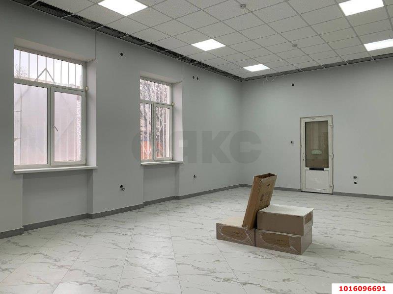 Фото №5: Коммерция 1650 м² - Краснодар, Карасунский внутригородской округ, мкр. Хлопчато-бумажный Комбинат, ул. Стасова, 178-180/1